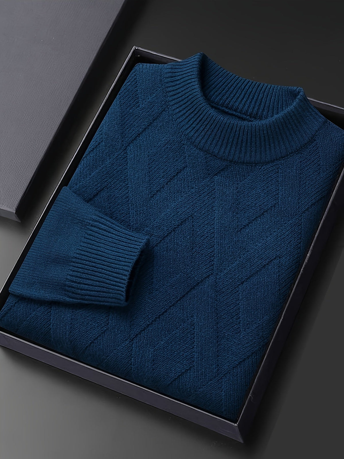 Diamond Texture Mock Neck Sweater for Men