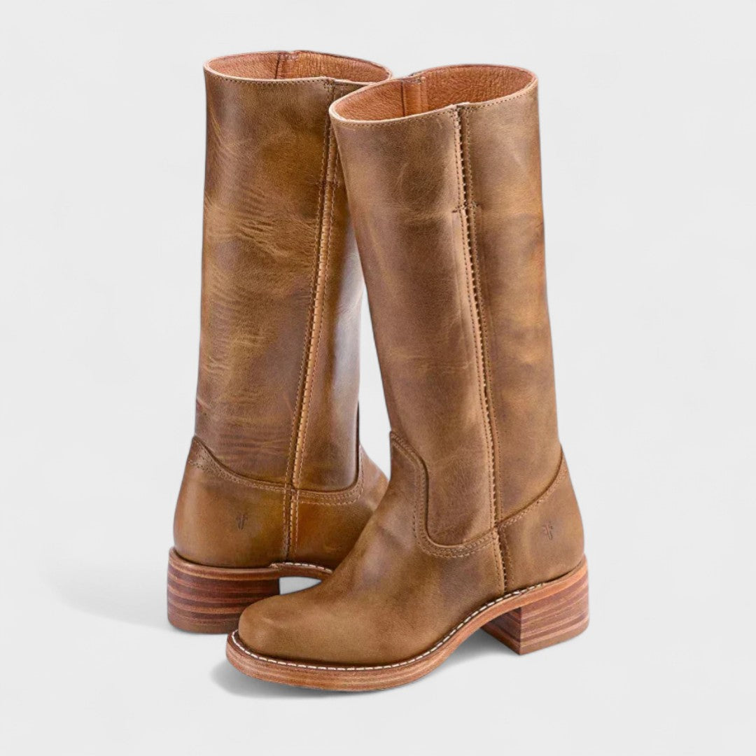Womens riding boots in Camel with stitched seams and stacked heel