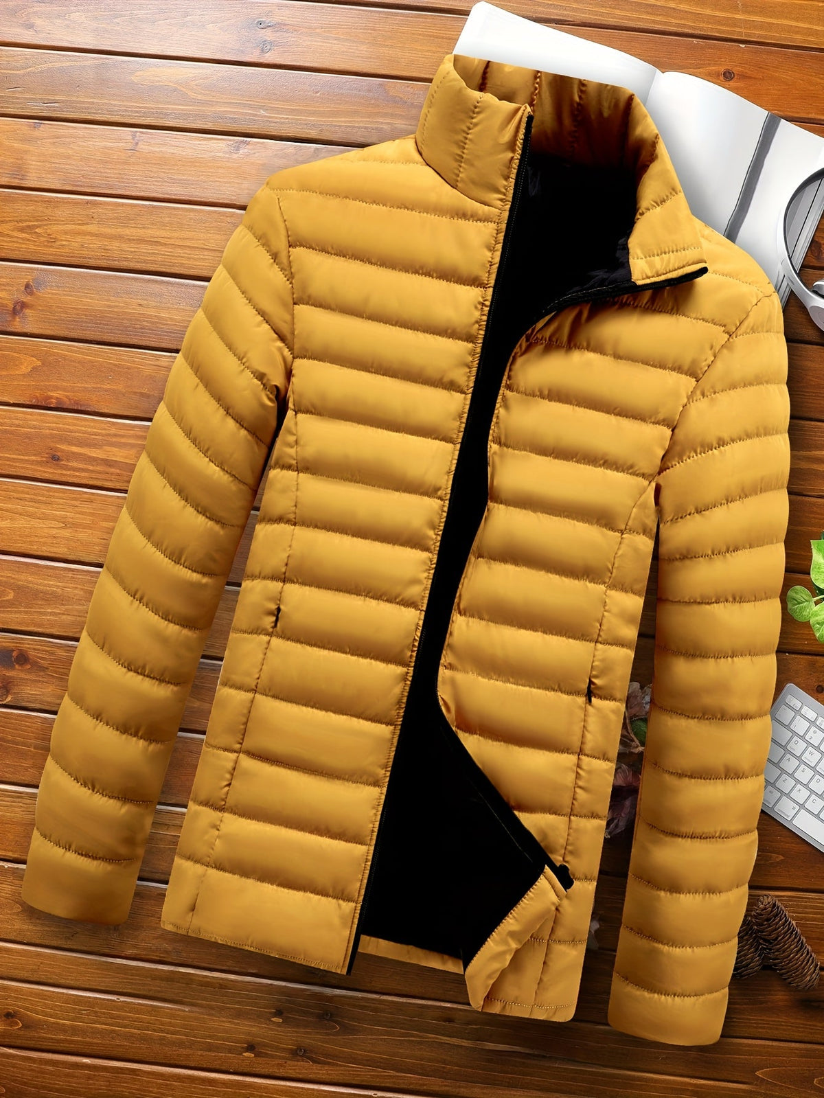Lightweight Puffer Jacket for Men with Stand Collar